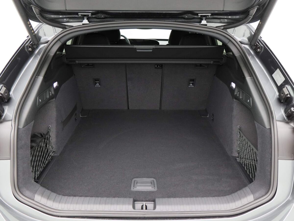 Audi A6 Avant e-tron S6 Avant e-tron e-tron 100kWh | 503 PK Avan | € 2000,- VOORDEEL DOOR E- PREMIE!!!| Privacyglas | Lederen interieur | Comfort Sleutel | Digitale Spiegels | Luchtvering|