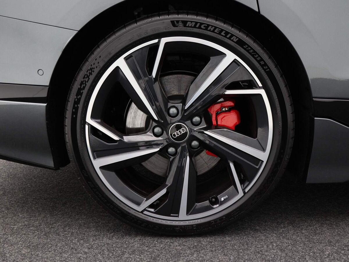 Audi A6 Avant e-tron S6 Avant e-tron e-tron 100kWh | 503 PK Avan | € 2000,- VOORDEEL DOOR E- PREMIE!!!| Privacyglas | Lederen interieur | Comfort Sleutel | Digitale Spiegels | Luchtvering|