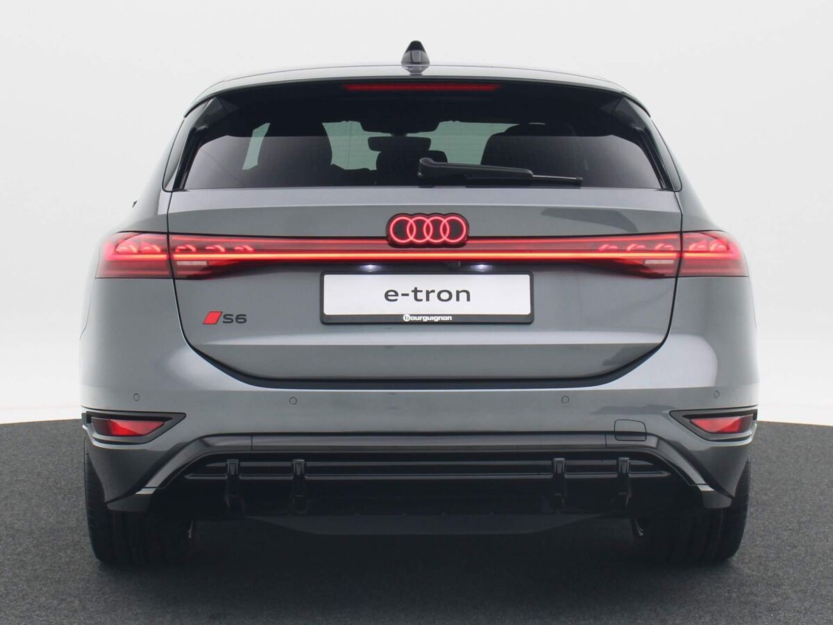 Audi A6 Avant e-tron S6 Avant e-tron e-tron 100kWh | 503 PK Avan | € 2000,- VOORDEEL DOOR E- PREMIE!!!| Privacyglas | Lederen interieur | Comfort Sleutel | Digitale Spiegels | Luchtvering|