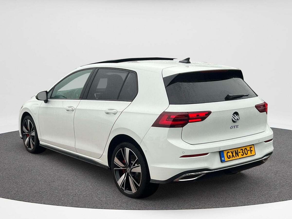 Volkswagen Golf GTE 1.4 eHybrid GTE | Pano | ACC | Navi |