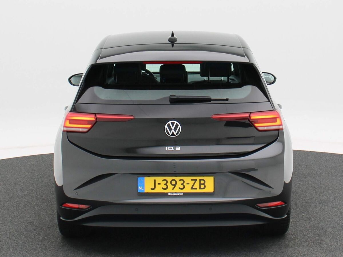 Volkswagen ID.3 First 58 kWh 204 Pk Automaat | Climate Controle | Adaptive Cruise | 18 Inch | Parkeersensoren V+A