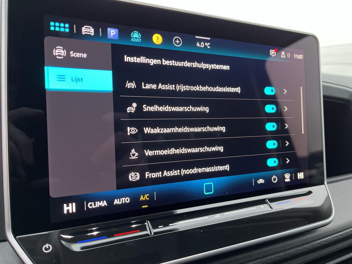 VW-Bedrijfswagens Crafter 35 2.0 TDI L3H3 140Pk Automaat | Trekhaak | Achteruitrij Camera | MJ 2025 | BPM Vrij |