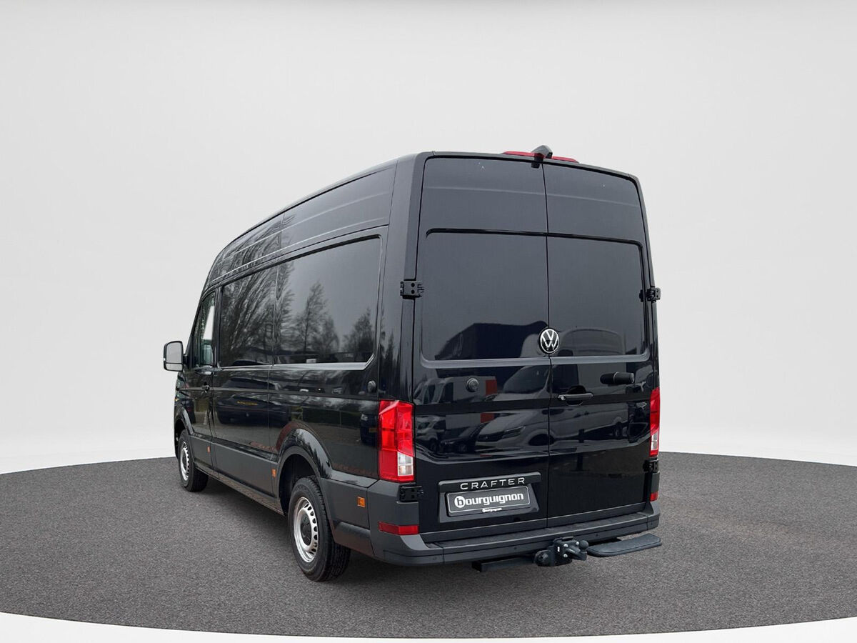 VW-Bedrijfswagens Crafter 35 2.0 TDI L3H3 140Pk Automaat | Trekhaak | Achteruitrij Camera | MJ 2025 | BPM Vrij |