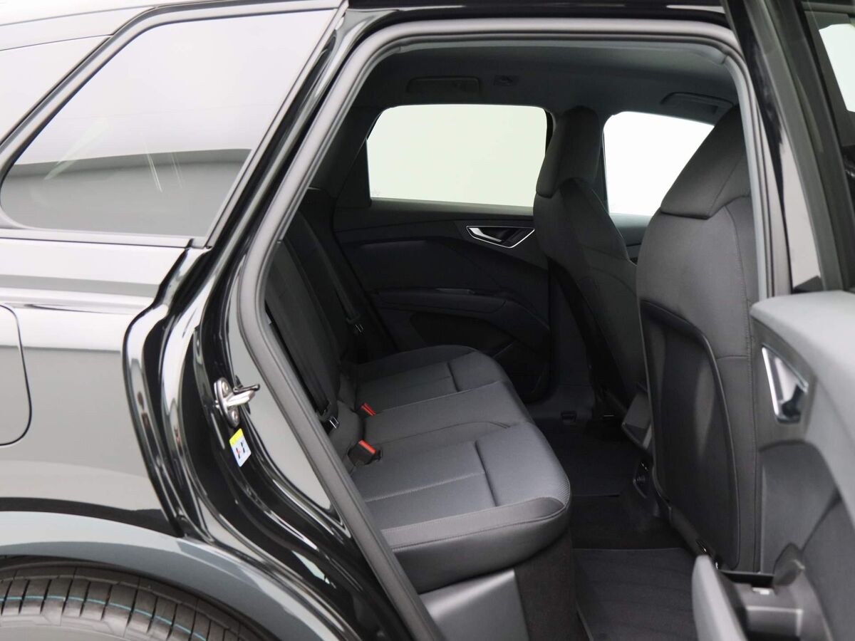 Audi Q4 e-tron Advanced edition e-tron 45 | 286pk | 82Kwh Hatch back Elektr. aandrijving quattro