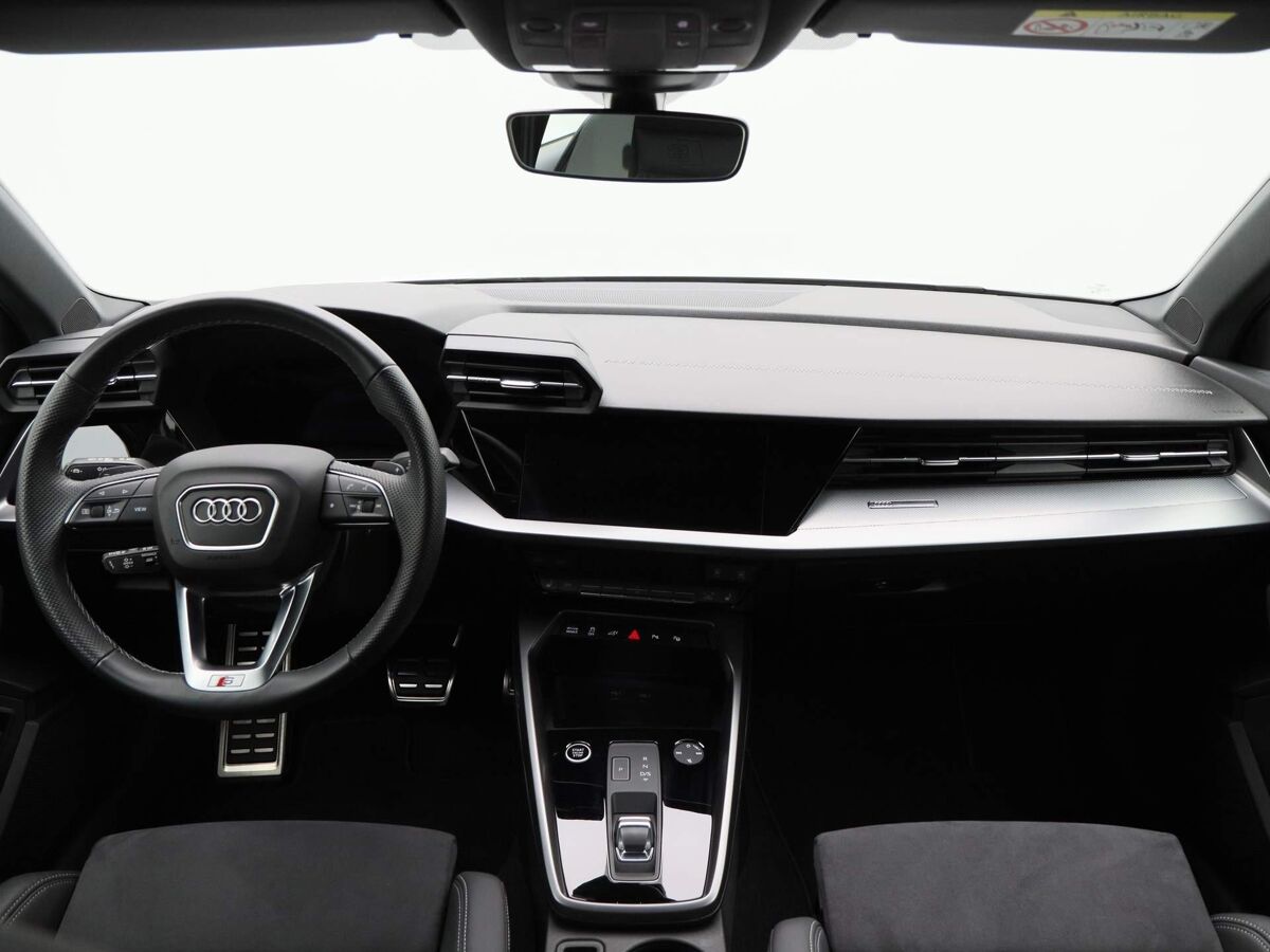 Audi A3 Sportback Sportback 40 TFSi e 204 Pk S-Line | Navi | Full LED | Alcantara | 17 Inch | Adapt. Cruise | Stoelverwarming | 15.317 Km!!