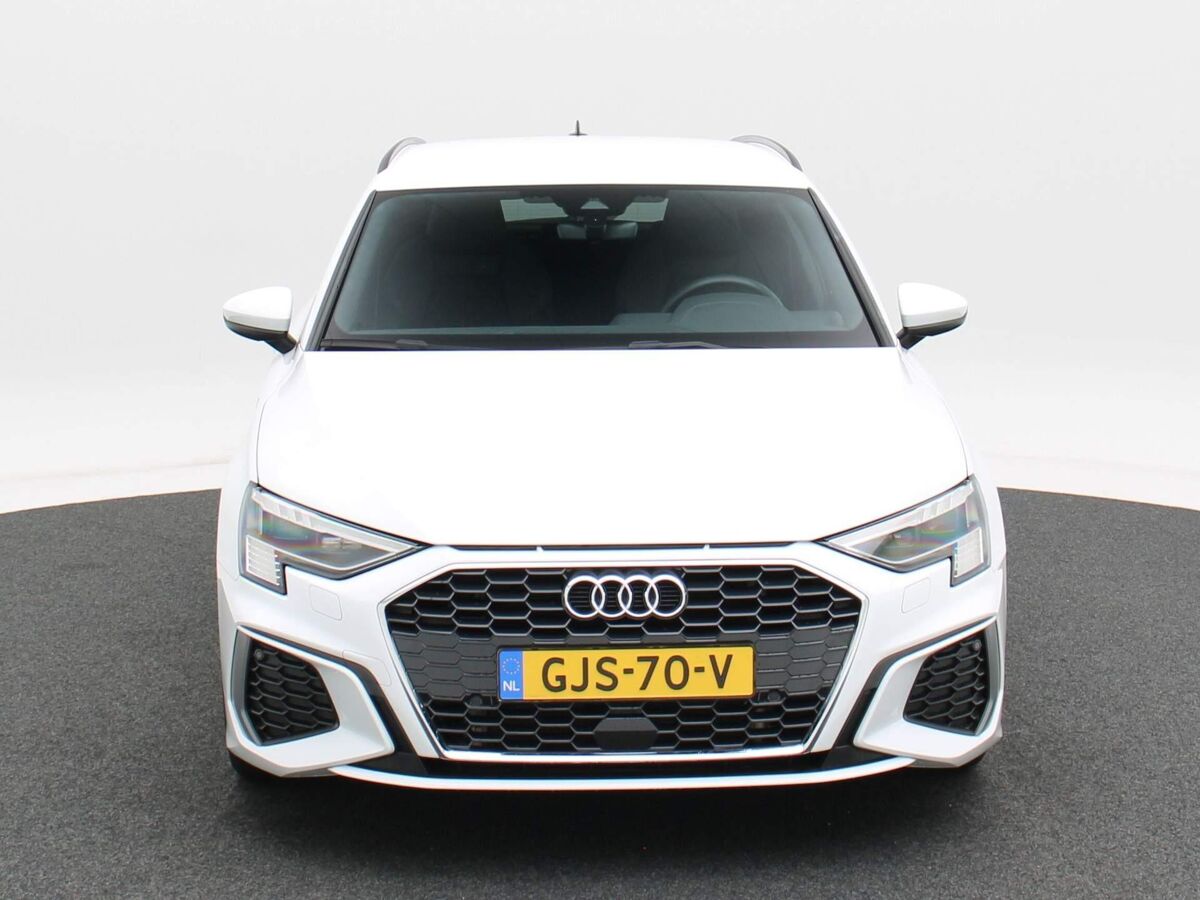 Audi A3 Sportback Sportback 40 TFSi e 204 Pk S-Line | Navi | Full LED | Alcantara | 17 Inch | Adapt. Cruise | Stoelverwarming | 15.317 Km!!