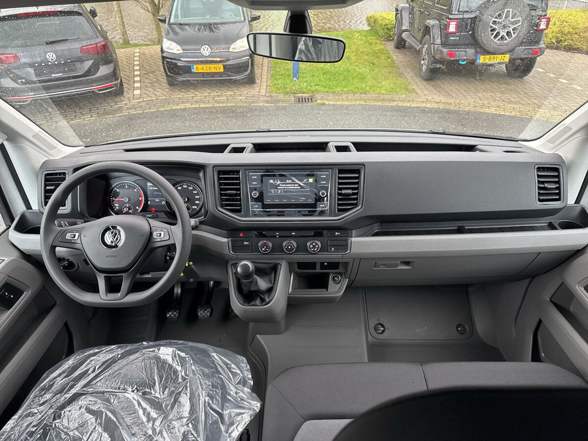 VW-Bedrijfswagens Crafter 35 Pick Up 2.0 TDI 140 pk L4 4Motion Trendline | 7 Persoons | Trekhaak | BPM Vrij |