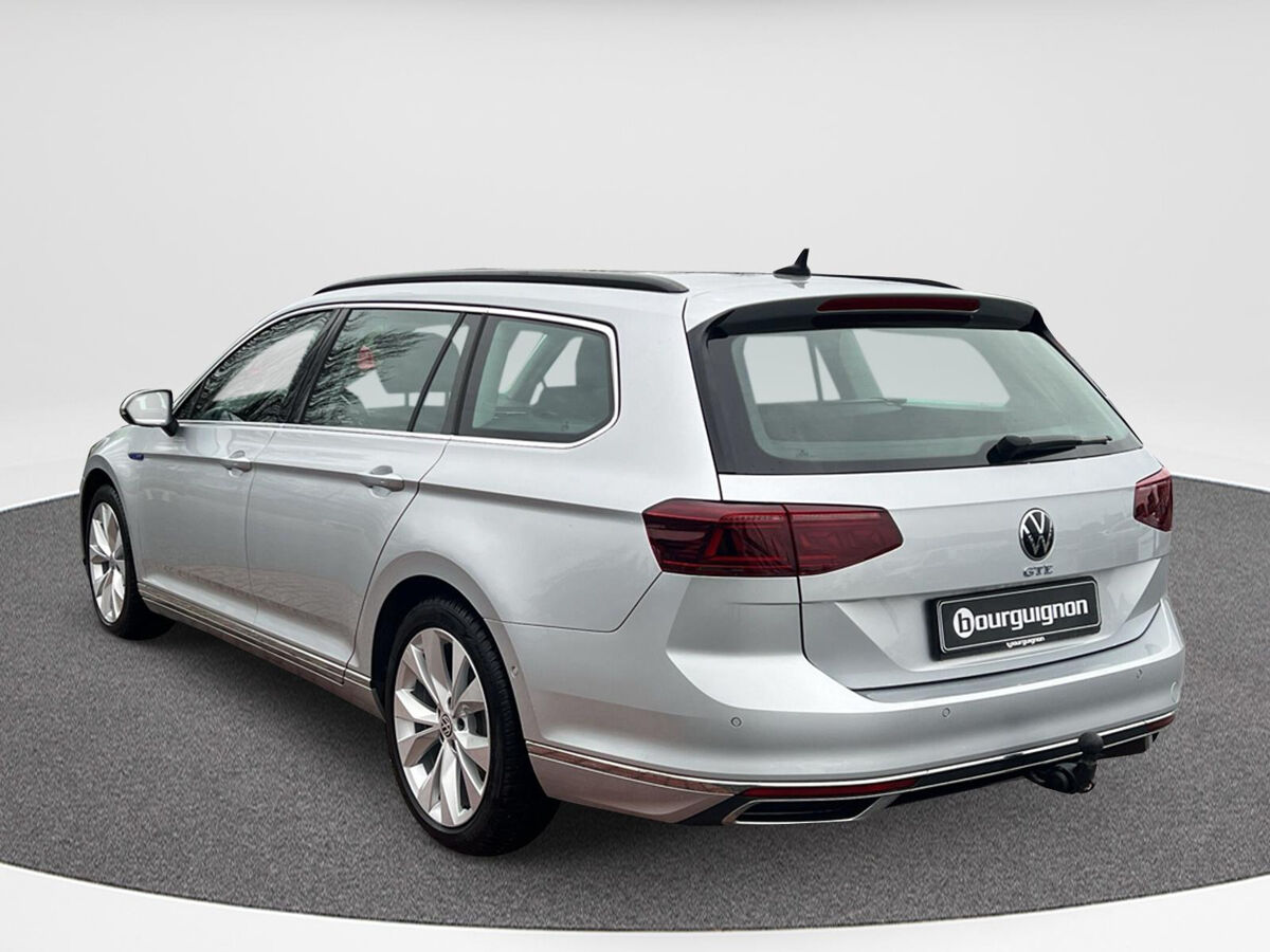 Volkswagen Passat Variant 1.4 TSI PHEV GTE Business | HUD | Trekhaak | ERGO massage |