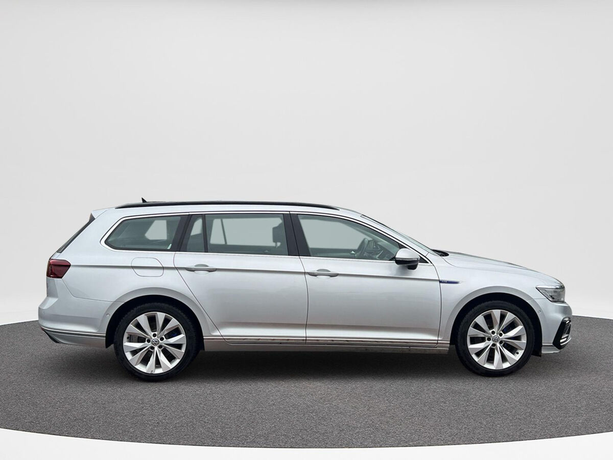 Volkswagen Passat Variant 1.4 TSI PHEV GTE Business | HUD | Trekhaak | ERGO massage |