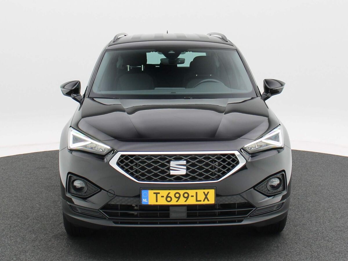 SEAT Tarraco 1.5 TSi 150 Pk Automaat Style Business Intense | 7 Persoons | Trekhaak | Navigatie | Camera | Privacy Glass | 19.064 Km!!