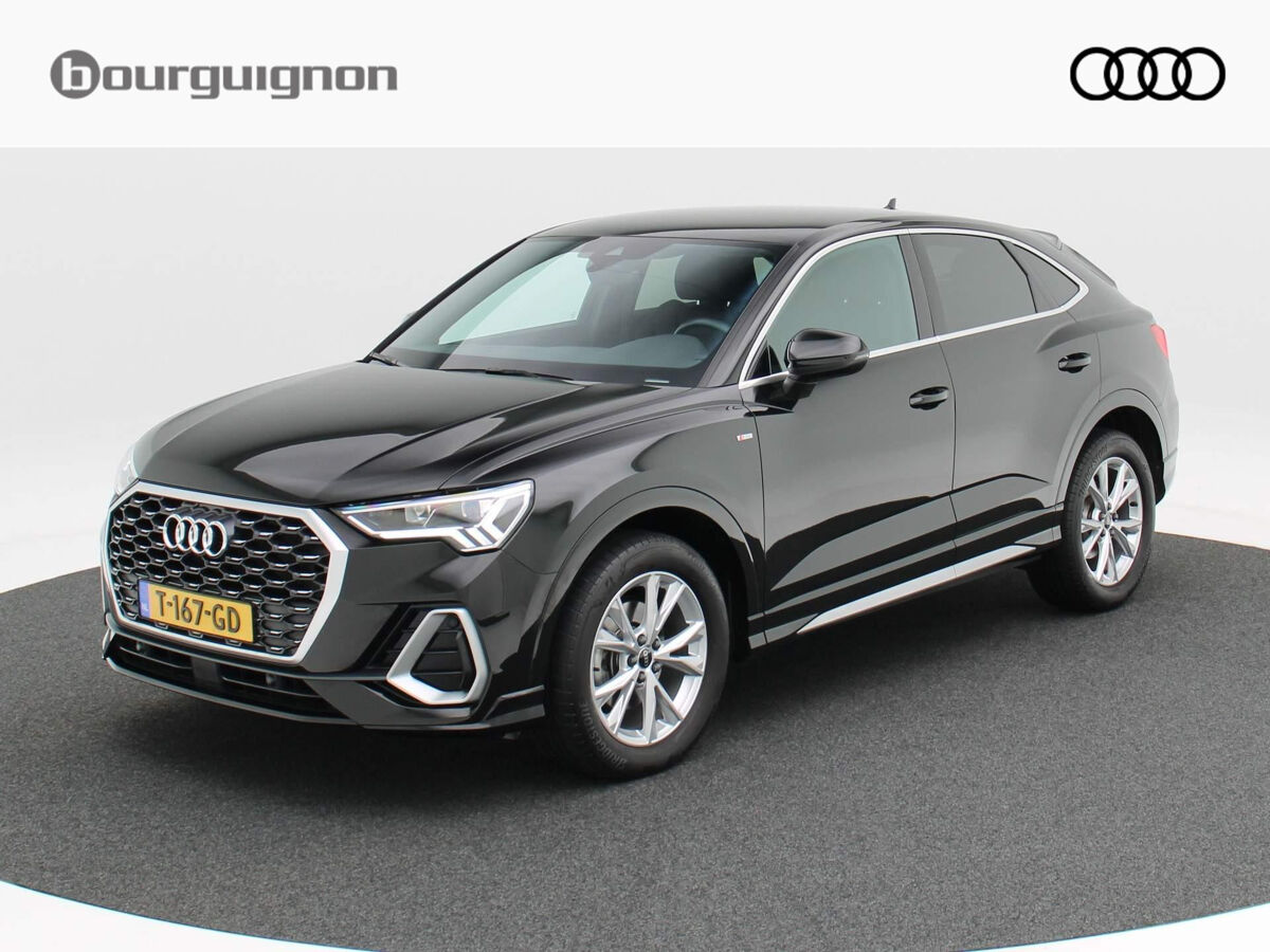 Audi Q3 Sportback 35 TFSi 150 Pk Automaat S-Line | Cruise Control | Elektrische Achterklep | Carplay | Privacy Glass | LED | Digitaal Dashboard | DAB | 18 Inch