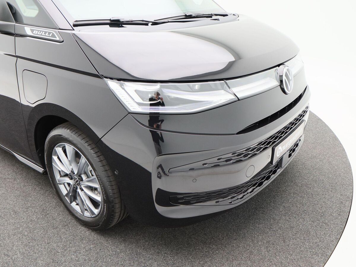 Volkswagen Multivan Bulli Edition L2 1.5 eHybrid EU6 180 kW (245pk) 31 | 700120 | Vis-a-vis stoelopstelling met 7 zitplaatsen | Elec. achterklep } elec trekhaak |
