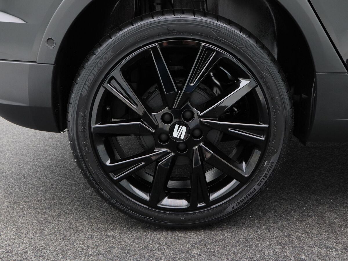 SEAT Arona FR Business Connect 1.0 TSI 95 pk | Black pack | Achteruitrijcamera | Adaptive cruise control | Stoelverwarming