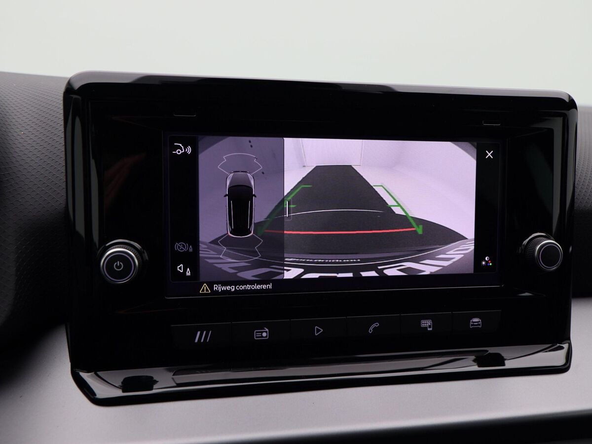 SEAT Arona FR Business Connect 1.0 TSI 95 pk | Black pack | Achteruitrijcamera | Adaptive cruise control | Stoelverwarming