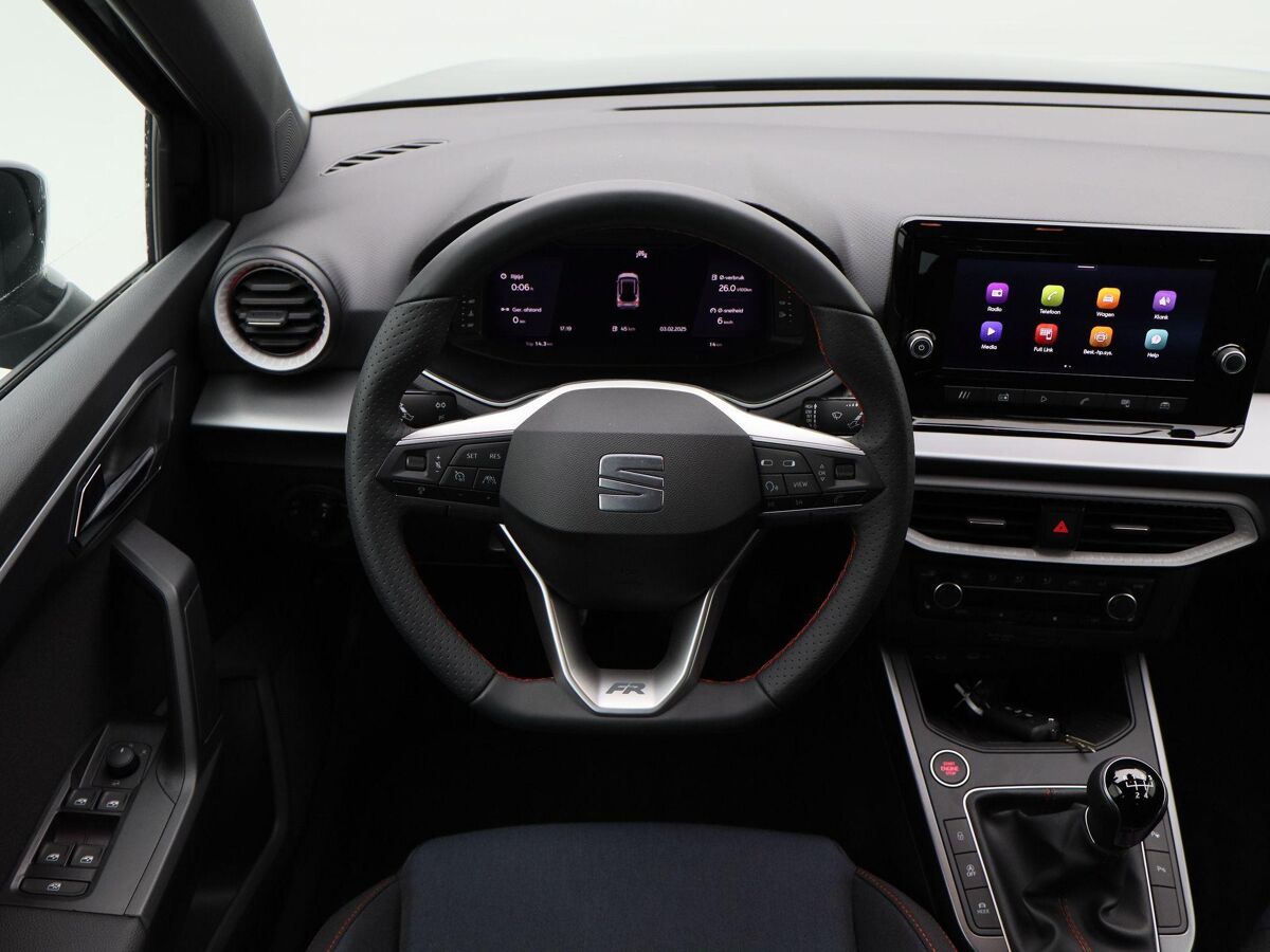 SEAT Arona FR Business Connect 1.0 TSI 95 pk | Black pack | Achteruitrijcamera | Adaptive cruise control | Stoelverwarming