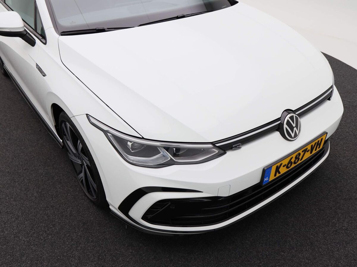 Volkswagen Golf 1.5 eTSi 150 Pk Automaat R-Line Business | Panoramadak | Harman/Kardon | Full LED | 18 Inch | Head Up | 83.791 Km!!