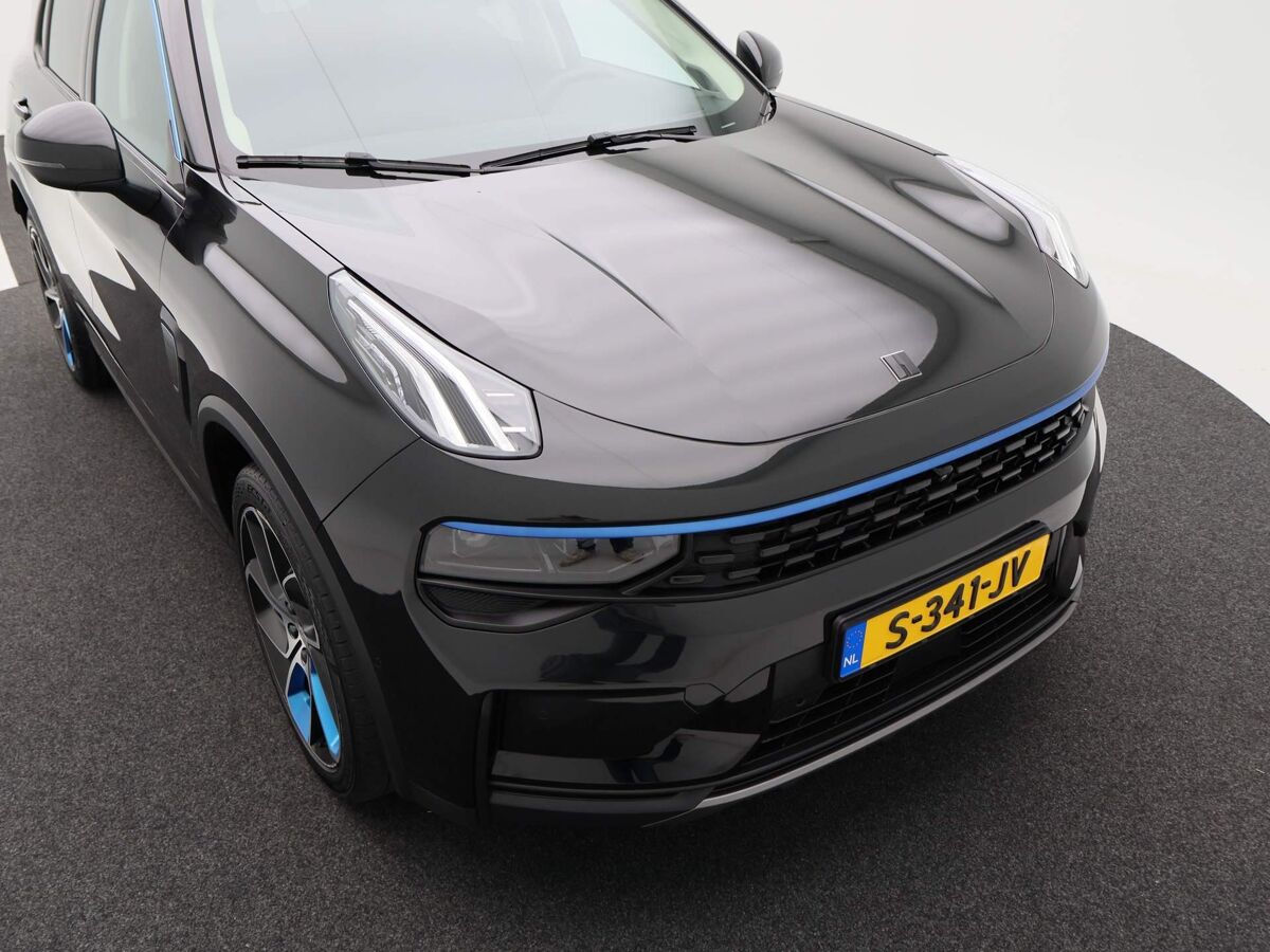 Lynk & Co 01 1.5 262 Pk Automaat | Full LED | Navigatie | Panoramadak | 20 Inch | Adaptive Cruise | 42.202 Km!!