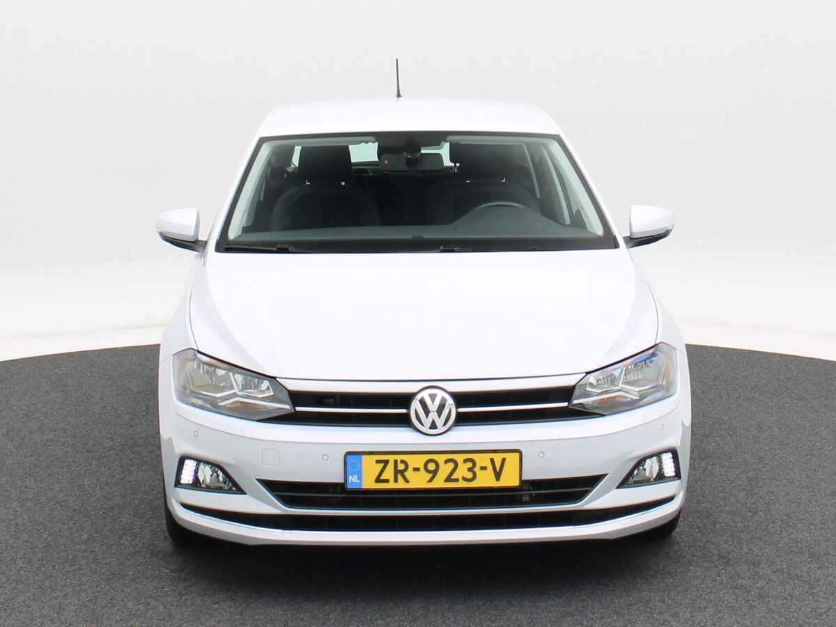 Volkswagen Polo 1.0 TSi Highline | Parkeersensoren | ECC | Adaptive Cruise Control | Carplay | Navigatie | DAB | 16 Inch