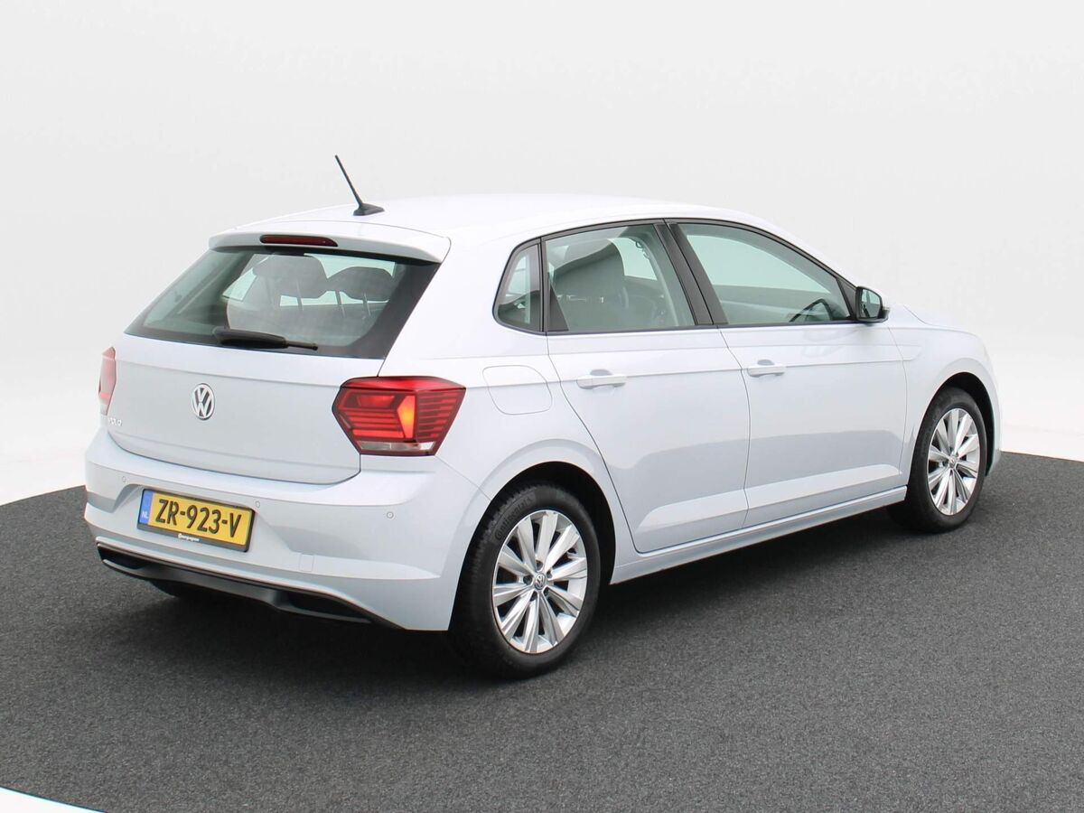 Volkswagen Polo 1.0 TSi Highline | Parkeersensoren | ECC | Adaptive Cruise Control | Carplay | Navigatie | DAB | 16 Inch