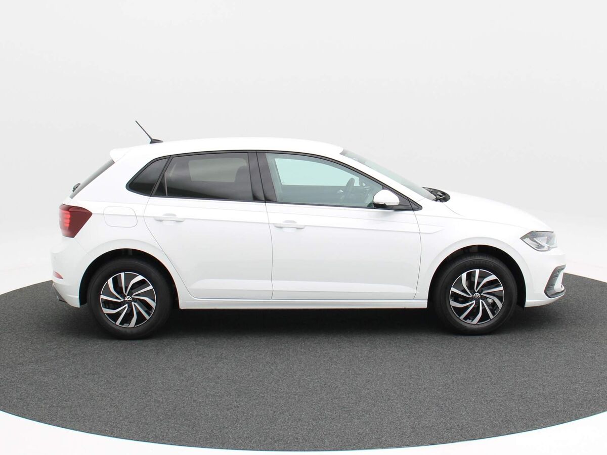 Volkswagen Polo Life Edition 1.0 TSI 95 pk DSG | Multimedia Pakket | Comfort Pakket | 2-Zone Clima | Carplay | Travel Assist |