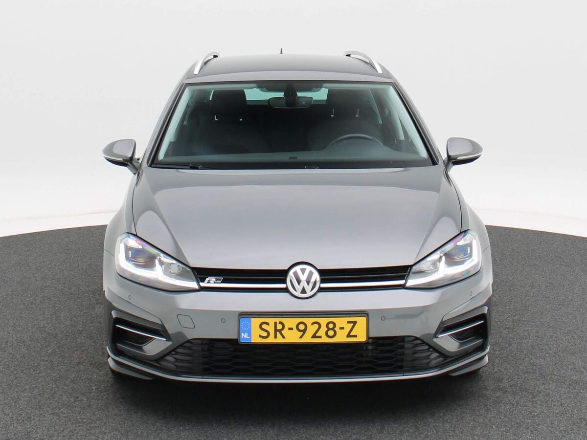 Volkswagen Golf Variant 1.5 TSi 150 Pk Automaat R-Line | Full LED | Navigatie | 17 Inch | Virtual Dashboard | Privacy Glass | 95.946 Km!!