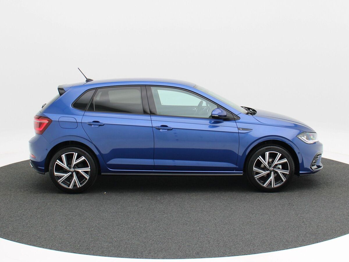 Volkswagen Polo R-Line-Edition 1.0 70 kW / 95 pk TSI Hatchback 5 v | Stoelverwarming | 2-Zone Airco | App Connect | Travel Assist | Camera |