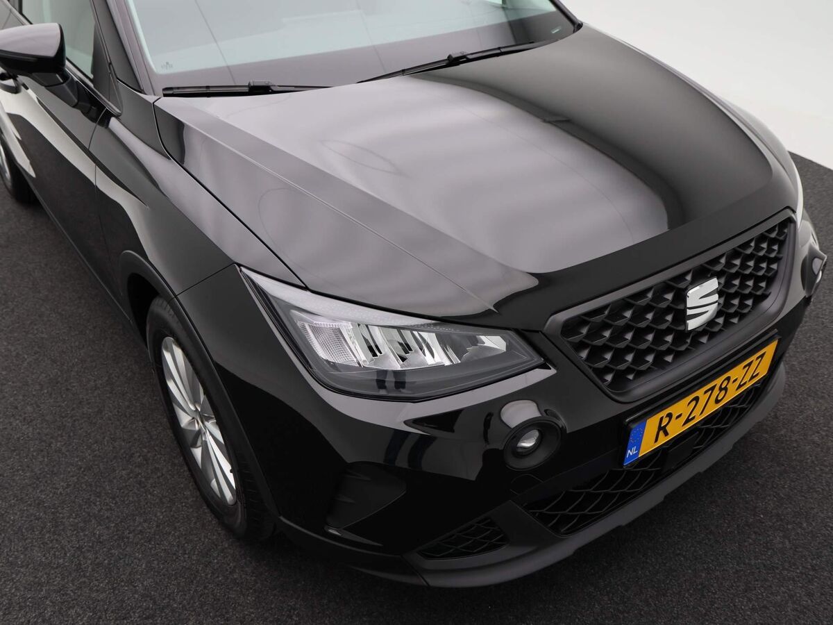 SEAT Arona 1.0 TSi Style Business Intense SEAT Arona 1.0 TSI Style Business Intense | Navigatie | Stoelverwarming | Climate Control | Virtual Cockpit