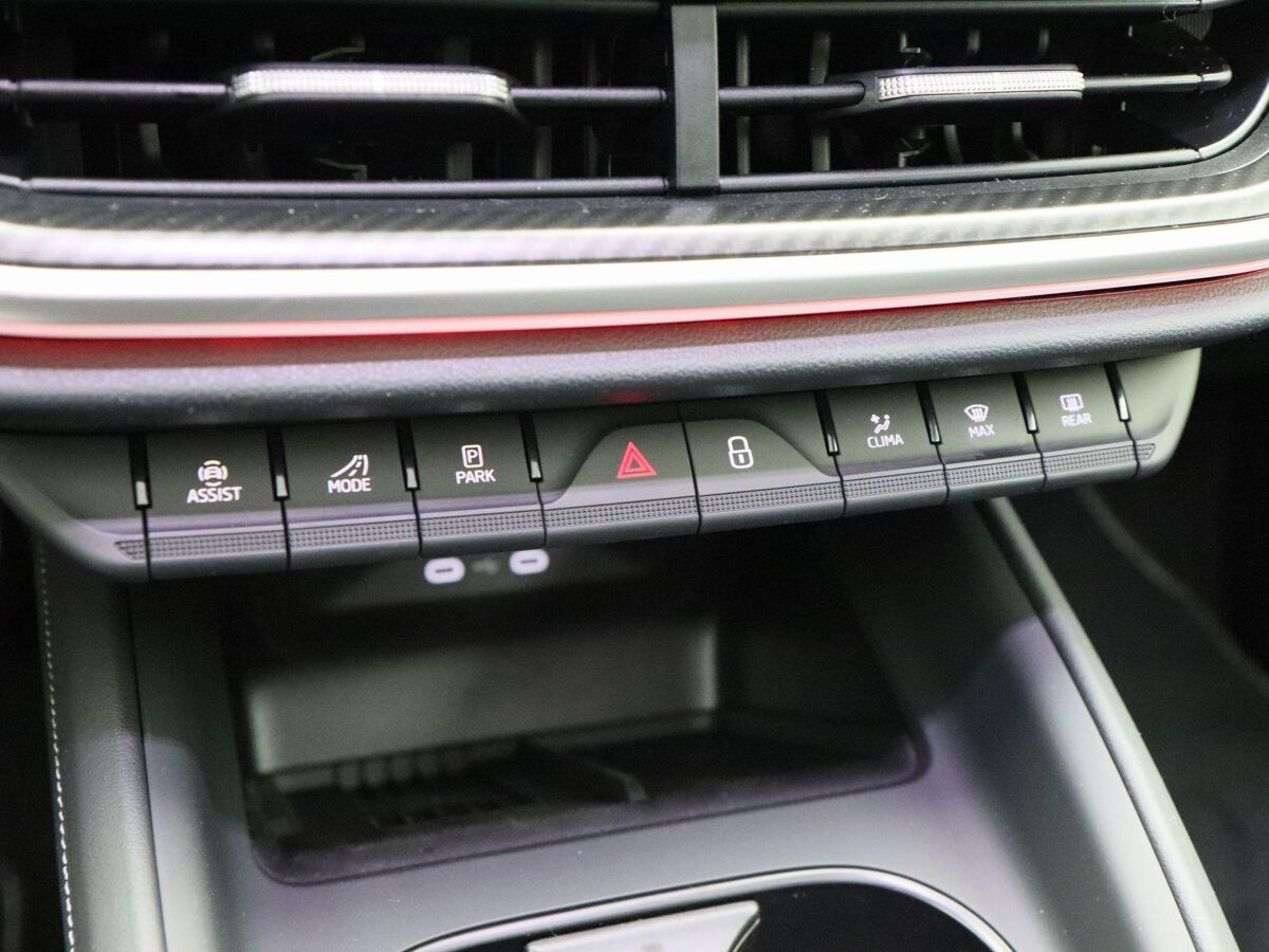 Škoda Enyaq Coupé Sportline 85 | 286 PK | Head-up display | 360 camera | Stoelverwarming | 21" velgen