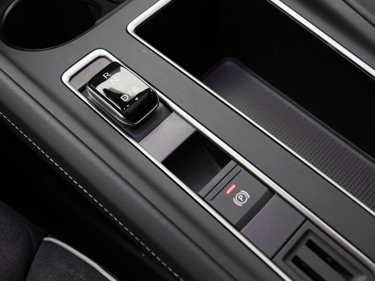 Škoda Enyaq Coupé Sportline 85 | 286 PK | Head-up display | 360 camera | Stoelverwarming | 21" velgen