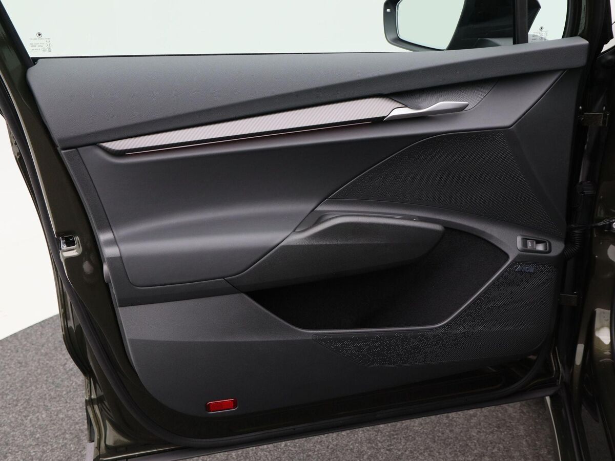 Škoda Enyaq Coupé Sportline 85 | 286 PK | Head-up display | 360 camera | Stoelverwarming | 21" velgen