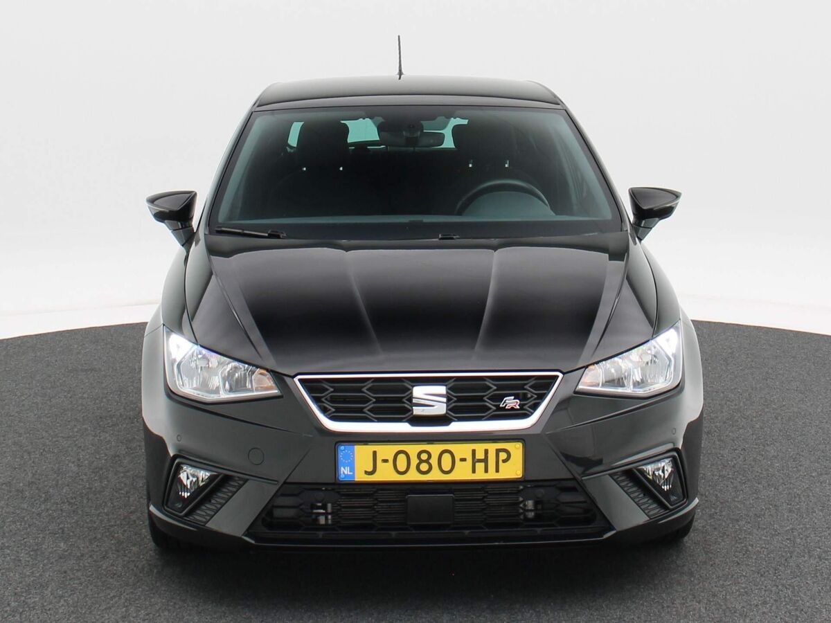 SEAT Ibiza 1.0 TSi Automaat FR Business Intense | Achteruitrijcamera | Stoel Verwarming | ECC | Carplay | Navigatie | Parkeersensoren | Privacy Glass | 17 Inch