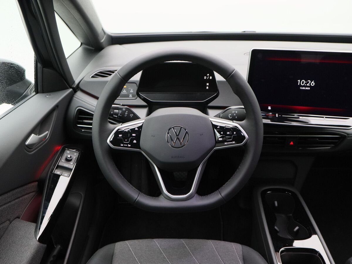 Volkswagen ID.3 Black Edition 52 kWh 170 pk | 19" Lichtmetalen Velgen | Parkeersensoren | Cruise Control Adaptief | App Connect |