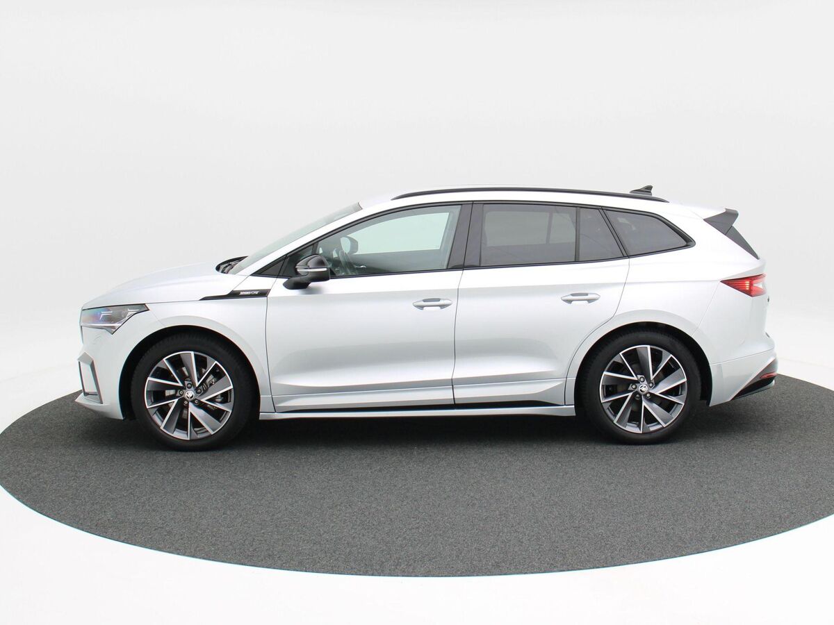 Škoda Enyaq iV 60 180 Pk Sportline | Full LED | Trekhaak | 20 Inch | Privacy Glass | Camera | 67.067 Km!!