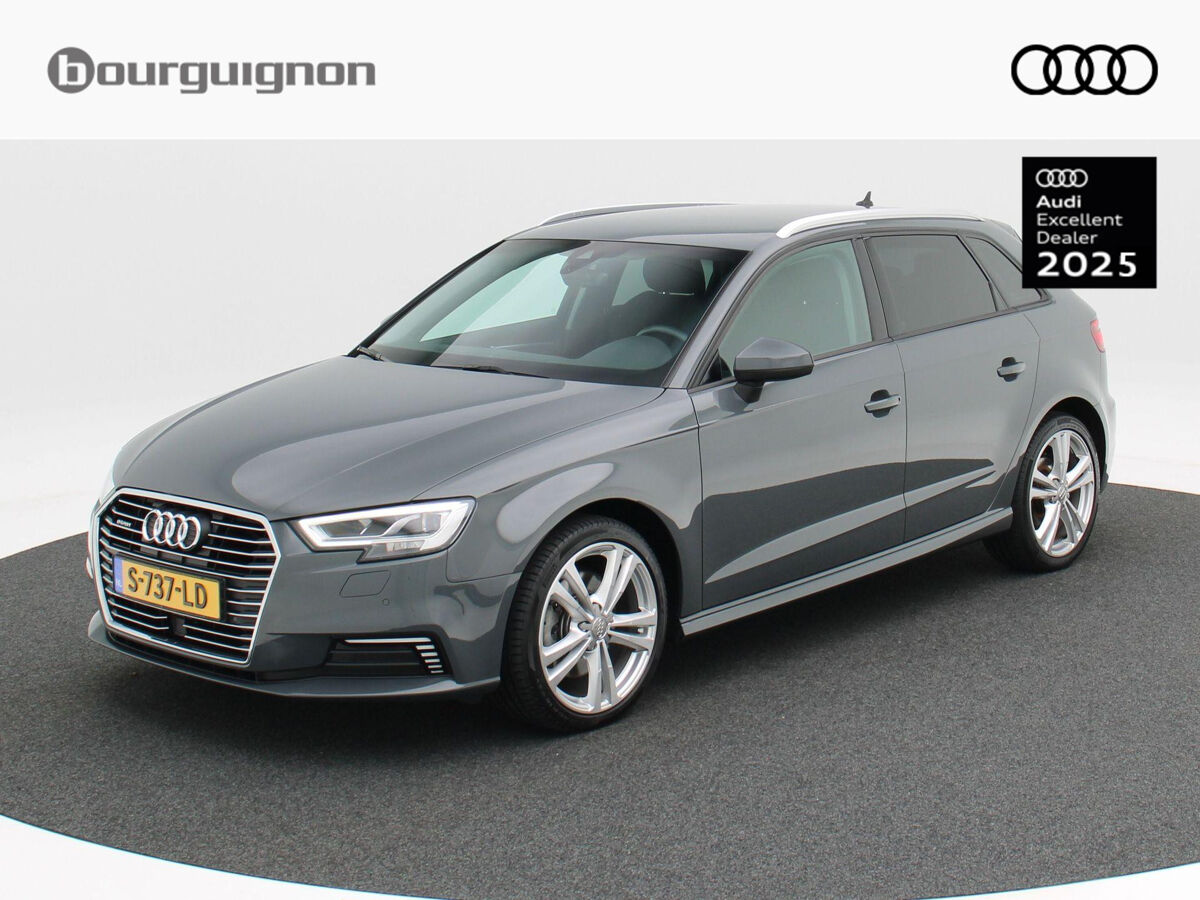 Audi A3 Sportback 40 e-tron 204 Pk Automaat Advance Sport | Cruise Control | Navigatiesysteem | Stoel Verwarming | LED | Privacy Glass | ECC