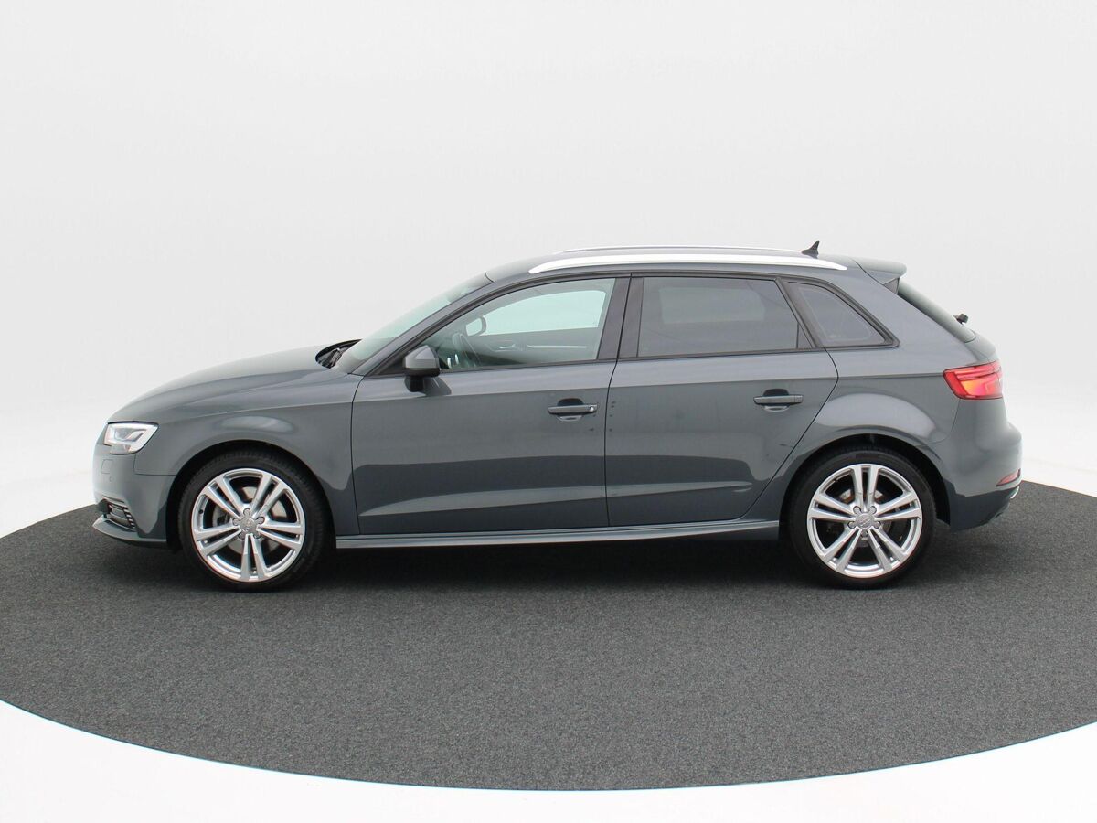 Audi A3 Sportback 40 e-tron 204 Pk Automaat Advance Sport | Cruise Control | Navigatiesysteem | Stoel Verwarming | LED | Privacy Glass | ECC