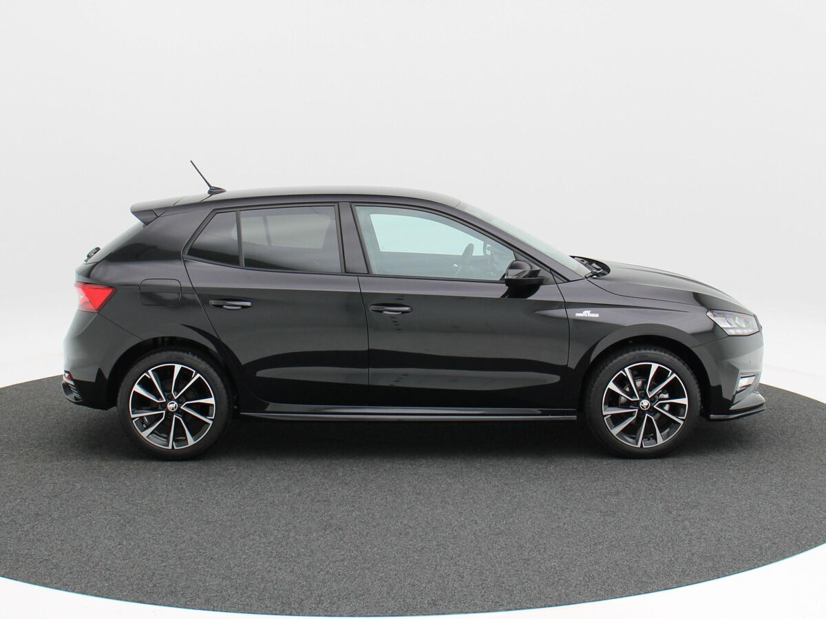 Škoda Fabia Monte Carlo 1.0 TSI 95pk | Stoelverwarming | Achteruitrijcamera | Adaptive cruise control | Side Assist