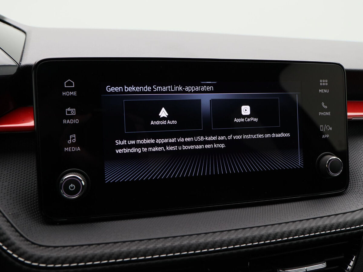 Škoda Fabia Monte Carlo 1.0 TSI 95pk | Stoelverwarming | Achteruitrijcamera | Adaptive cruise control | Side Assist