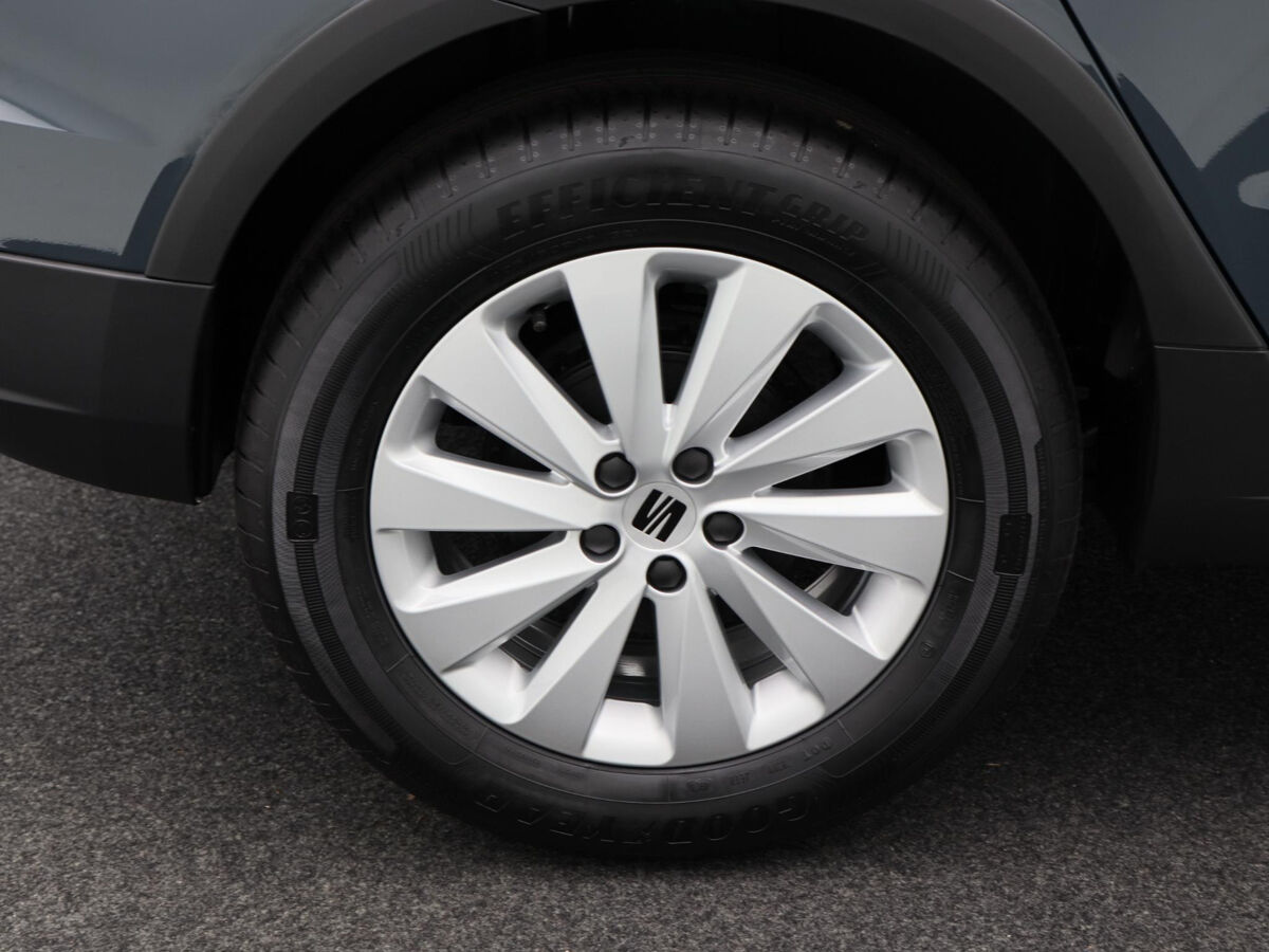 SEAT Arona Reference 1.0 TSI 95 pk | Cruise control | Parkeersensoren | Apple carplay / Android auto