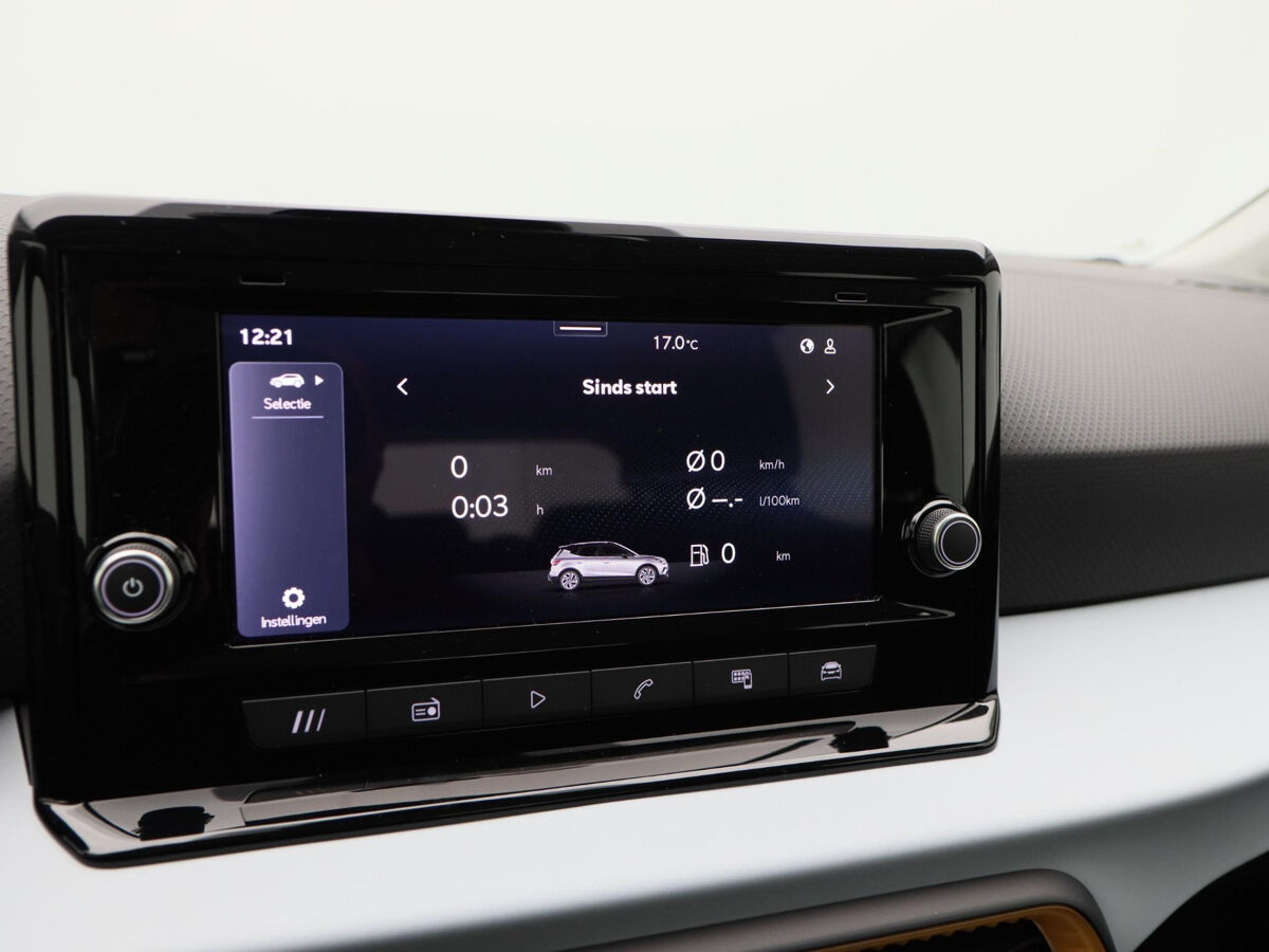 SEAT Arona Reference 1.0 TSI 95 pk | Cruise control | Parkeersensoren | Apple carplay / Android auto