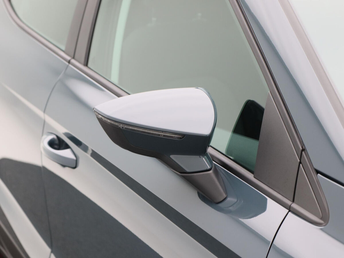 SEAT Arona Reference 1.0 TSI 95 pk | Cruise control | Parkeersensoren | Apple carplay / Android auto