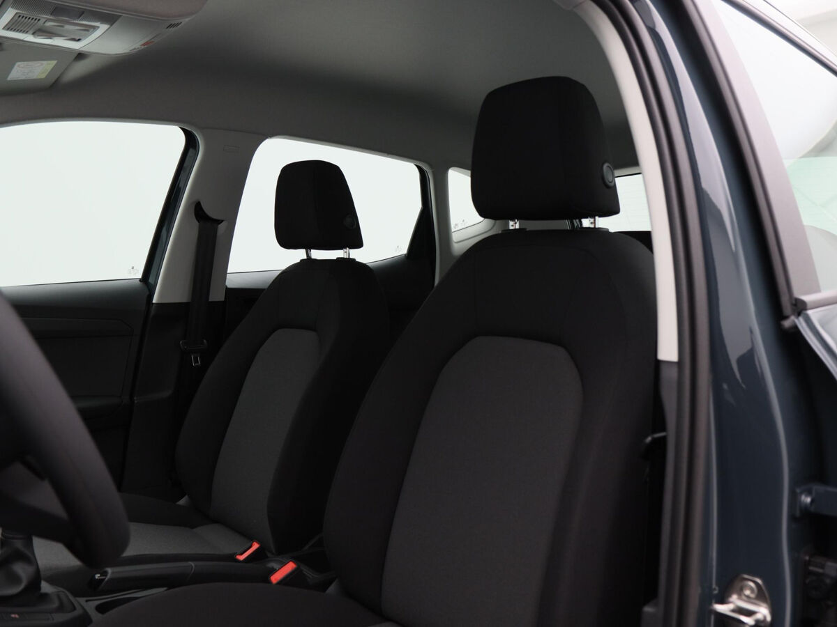 SEAT Arona Reference 1.0 TSI 95 pk | Cruise control | Parkeersensoren | Apple carplay / Android auto