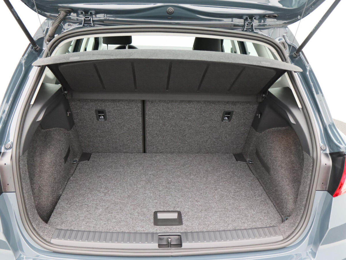 SEAT Arona Reference 1.0 TSI 95 pk | Cruise control | Parkeersensoren | Apple carplay / Android auto