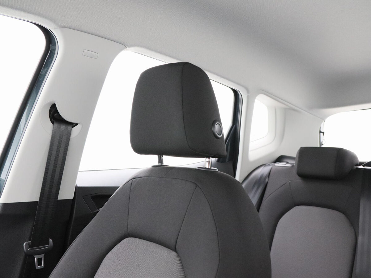 SEAT Arona Reference 1.0 TSI 95 pk | Cruise control | Parkeersensoren | Apple carplay / Android auto