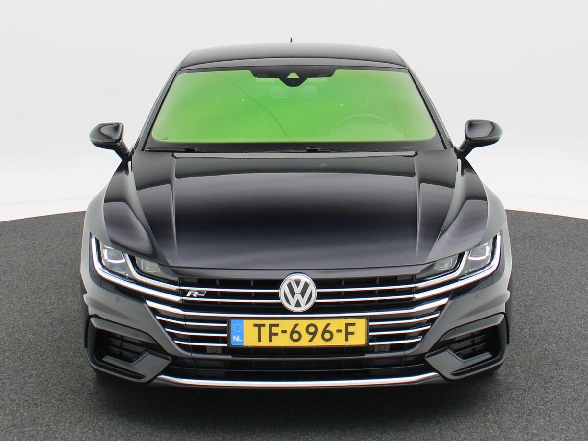 Volkswagen Arteon 1.5 TSi 150 Pk Automaat R-Line | Adaptive Cruise | Achteruitrijcamera | Stoel Verwarming | Carplay | Elektrische Achterklep | ECC | Parkeersensoren | 19 Inch