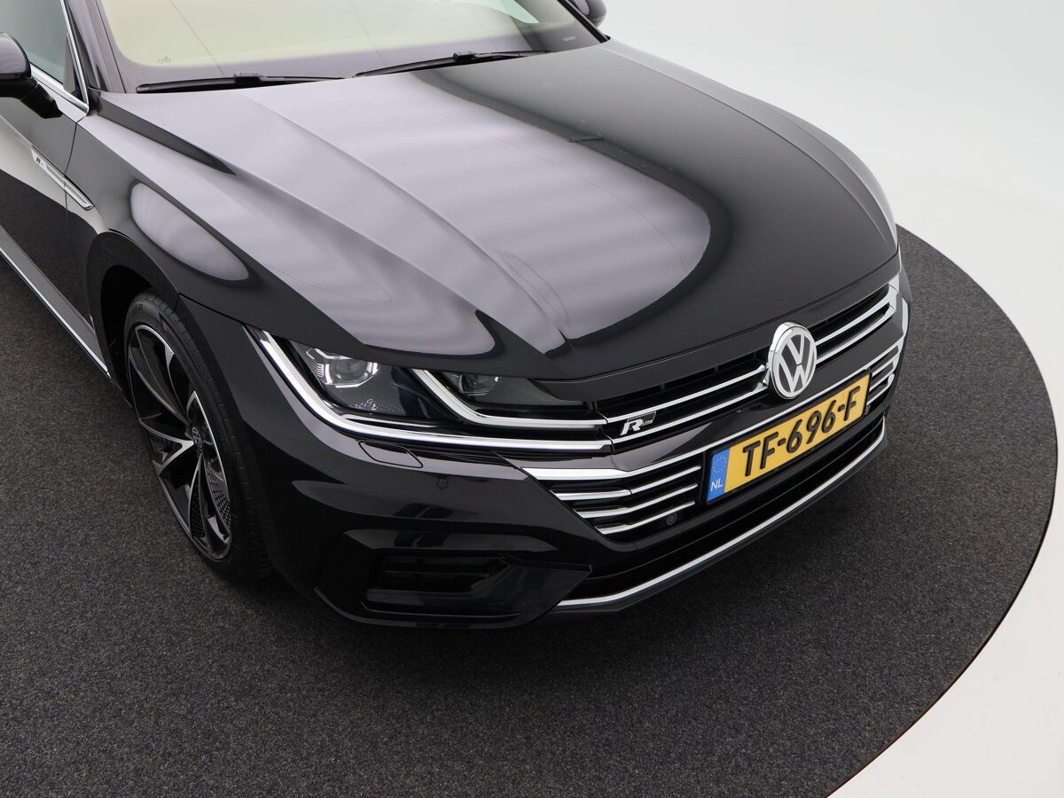 Volkswagen Arteon 1.5 TSi 150 Pk Automaat R-Line | Adaptive Cruise | Achteruitrijcamera | Stoel Verwarming | Carplay | Elektrische Achterklep | ECC | Parkeersensoren | 19 Inch