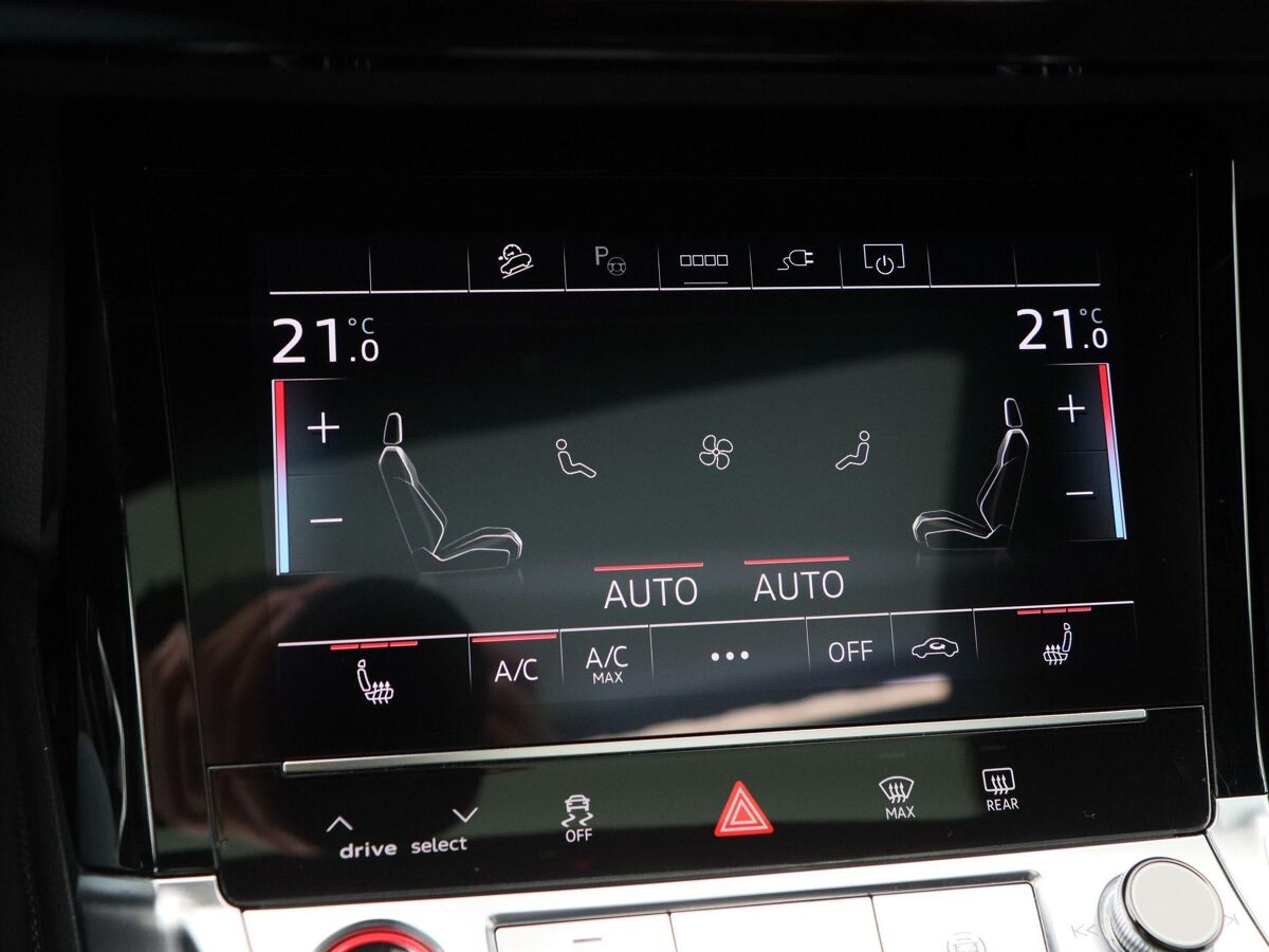 Audi e-tron S quattro 95 kWh 503 Pk S-Line | Panoramadak | 21 Inch | Adaptive Cruise | Full LED | 28.436 Km!!