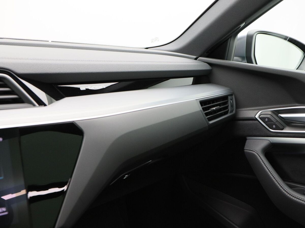 Audi e-tron S quattro 95 kWh 503 Pk S-Line | Panoramadak | 21 Inch | Adaptive Cruise | Full LED | 28.436 Km!!