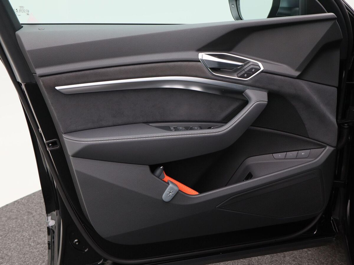 Audi e-tron S quattro 95 kWh 503 Pk S-Line | Panoramadak | 21 Inch | Adaptive Cruise | Full LED | 28.436 Km!!