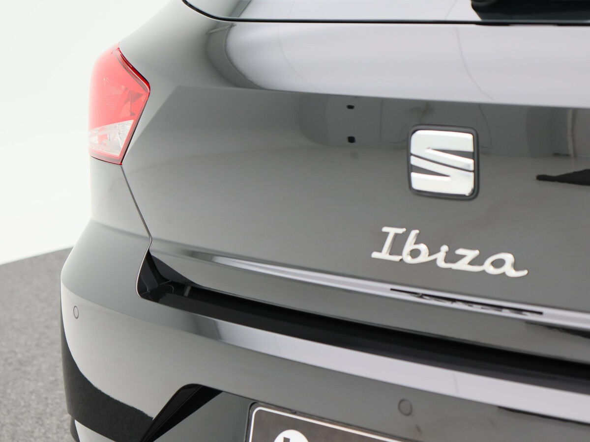 SEAT Ibiza Style Plus 1.0 TSI 95 PK | Cruise control | Parkeersensoren | Airco | Apple carplay / Android auto