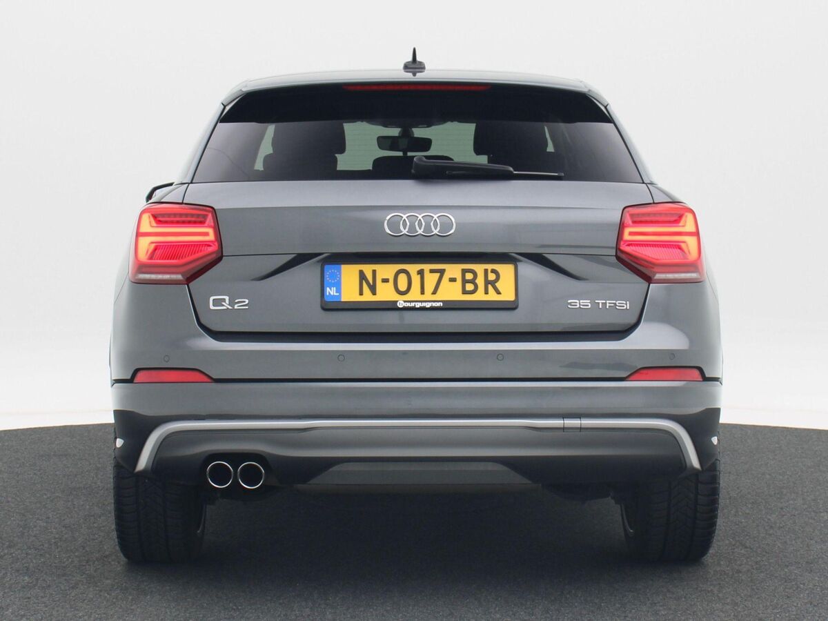 Audi Q2 35 TFSi 150 Pk Automaat S-Line | Full LED | Navigatie | 19 Inch | Zwart Optiek | Cruise Controle | Stoelverwarming